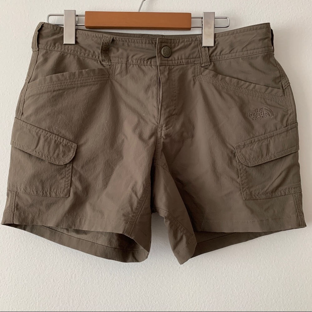 The North Face Women's Athletic Shorts - Brown